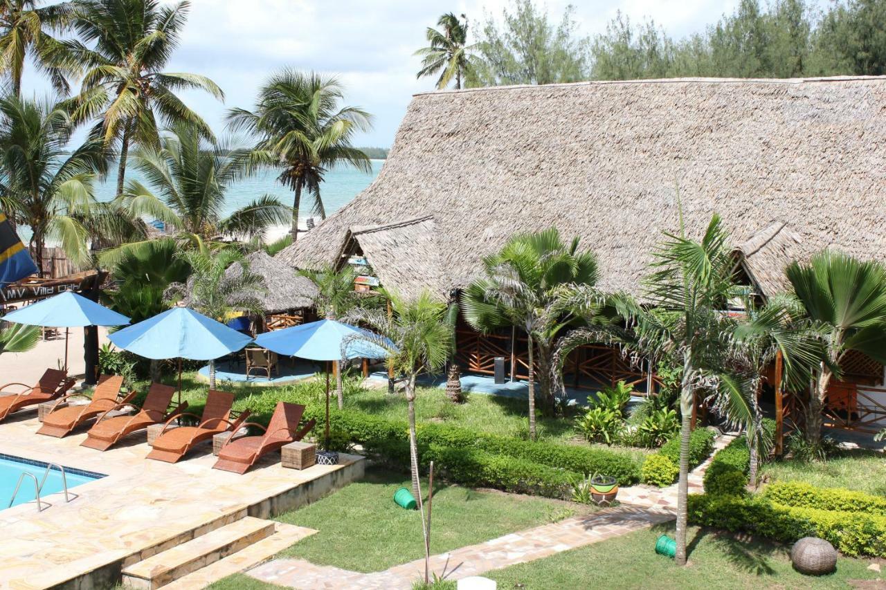 Villa Dahl Beach Resort Daressalam Exterior foto